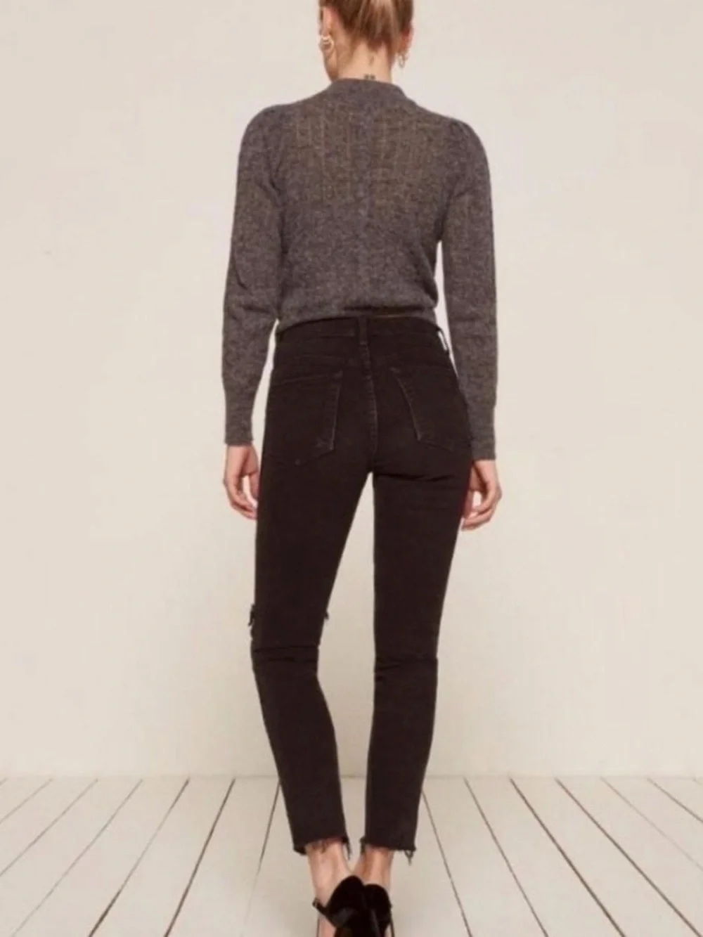 Reformation Camille Skinny Jeans in Black High Rise Distressed Knee Size 26